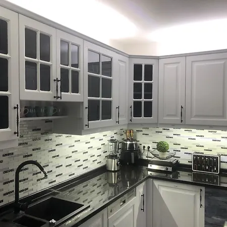 Beautiful 4-bed House In The Neahe Wien * Hollabrunn