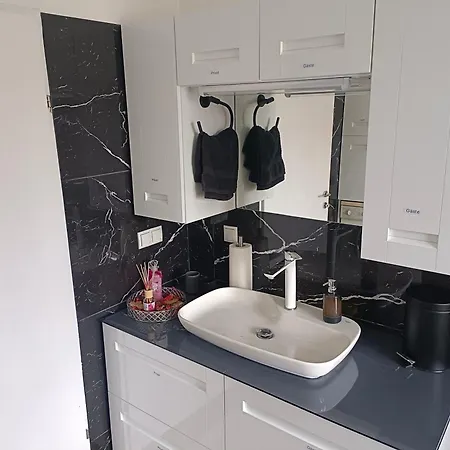 Beautiful 4-bed House In The Weinviertel