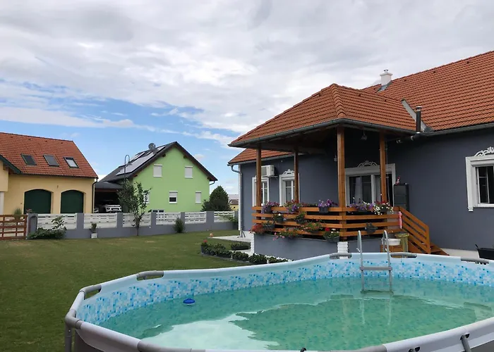 Beautiful 4-bed House In The Weinviertel * Hollabrunn