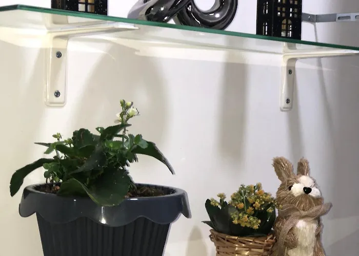 Feriehus Beautiful 4-bed House In The Weinviertel Hollabrunn