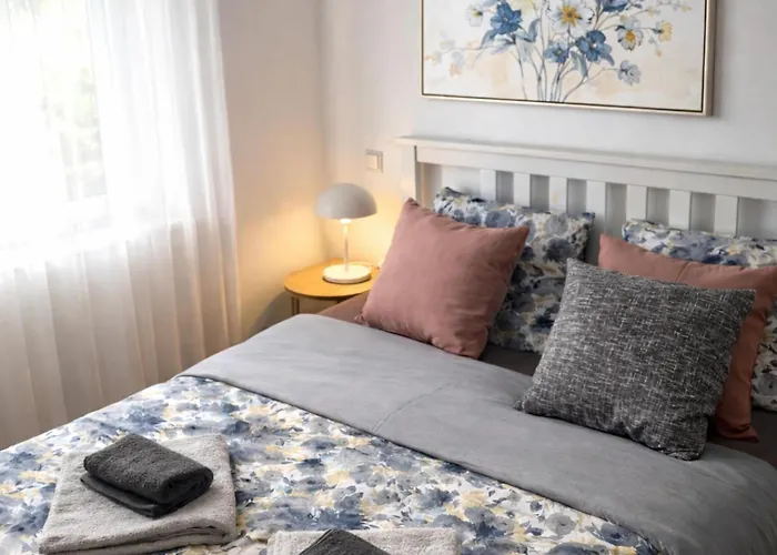 Hébergement de vacances Beautiful 4-bed House In The Weinviertel Hollabrunn